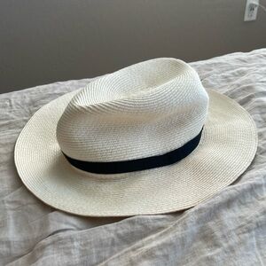 Aritzia Auxiliary Straw Hat